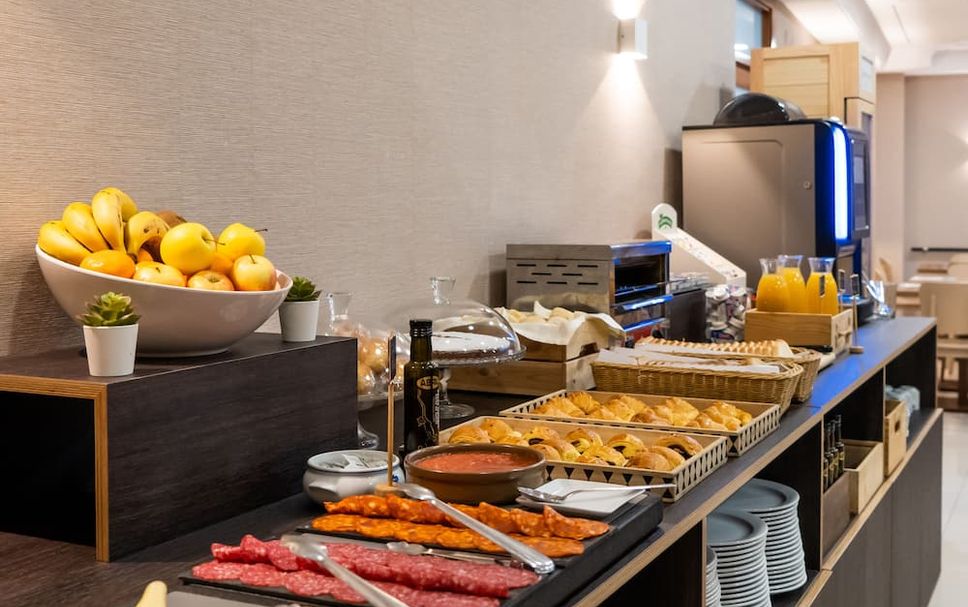 Buffet Photo
