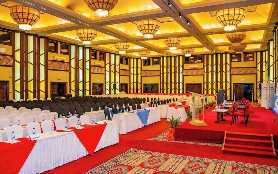 Banquet hall Photo