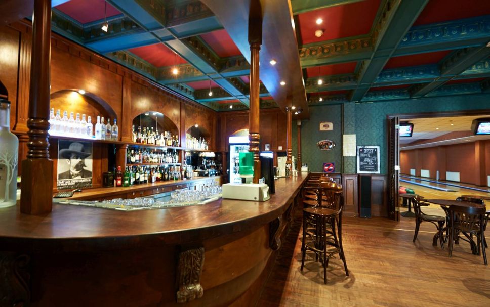 Bar Photo