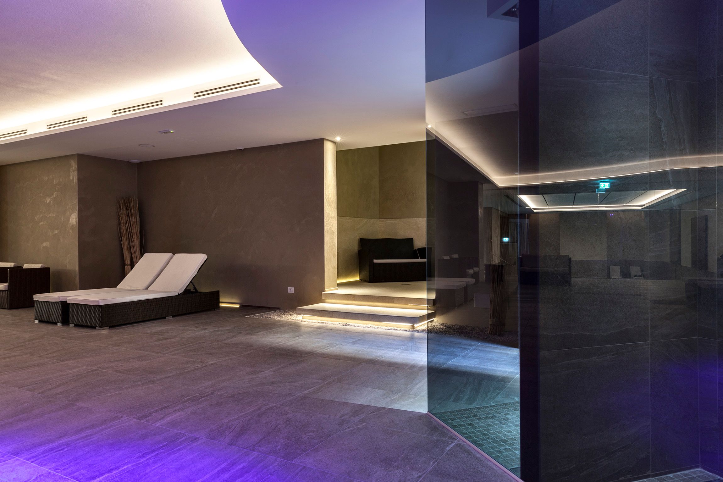 Hotel amenity