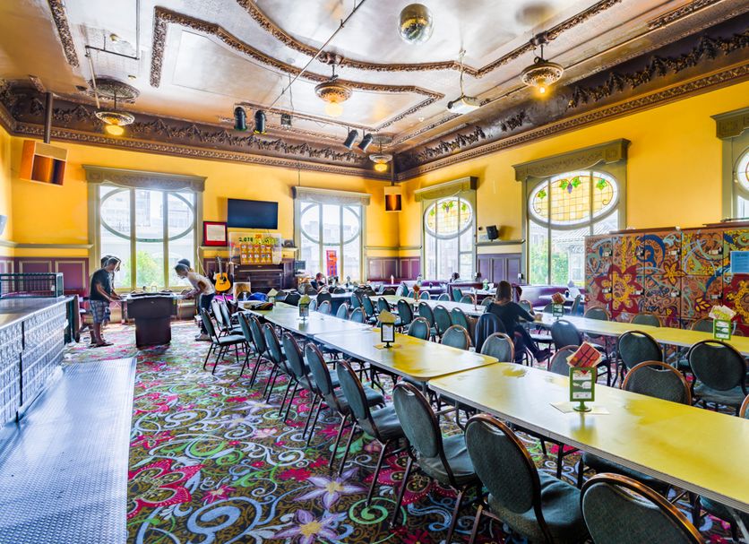 Restaurant Photo