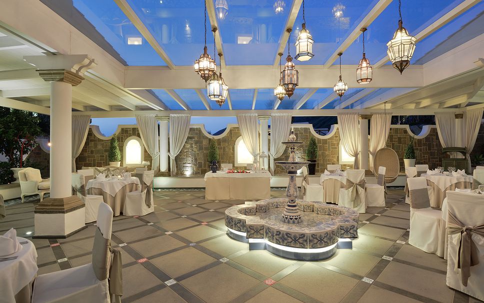 Restaurant Photo