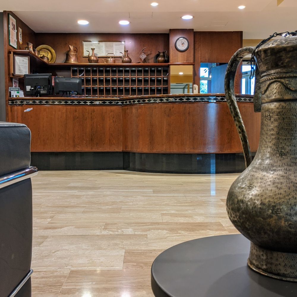 Front desk Photo