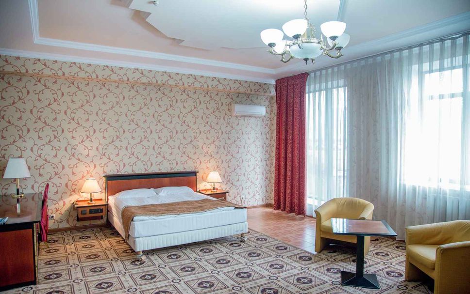 Bedroom Photo