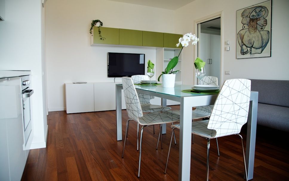 Dining room Photo