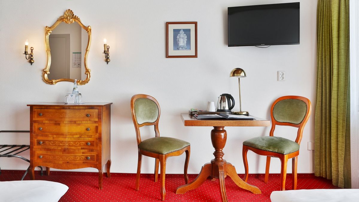 Room amenity