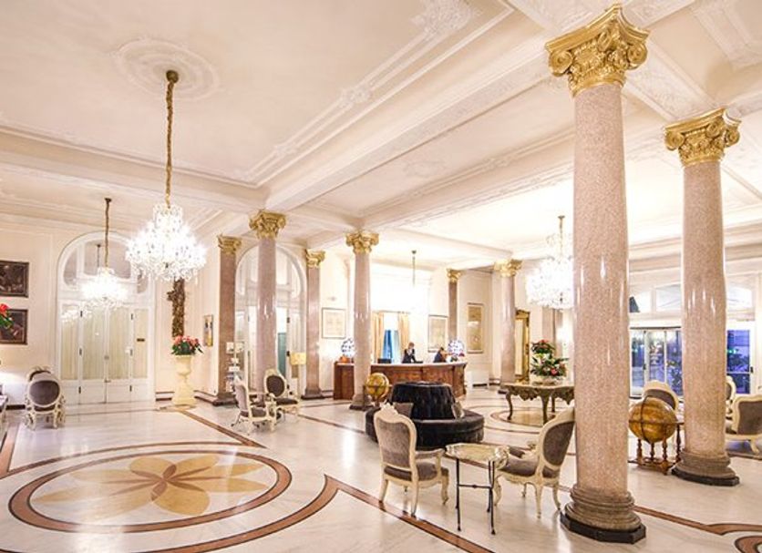 Lobby Photo